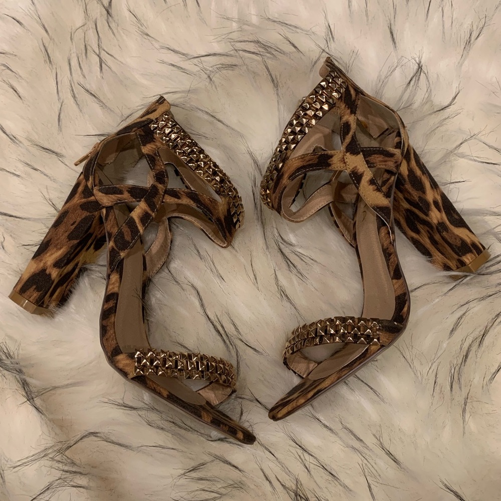 Leopard Heels studded